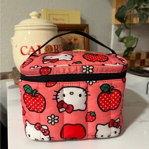 BAGGU Hello Kitty Lunch Box